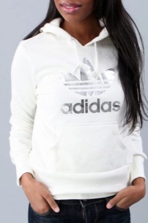 Kadınlar için Adidas sweatshirt