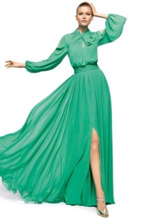 Zelené večerní šaty
