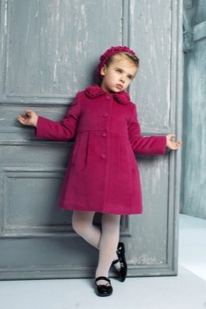 Kızlar için çocuk yünlü palto