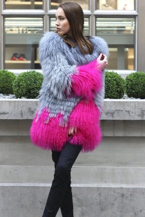 Um casaco de pele de lhama é uma escolha glamourosa!