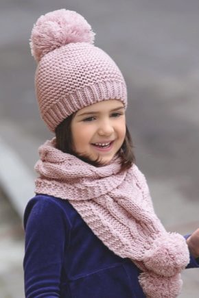 Fashionable hats for girls