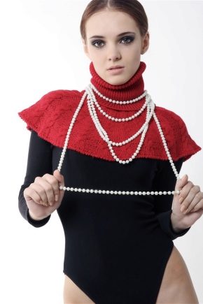 Scarf-collar - reliable protection from the cold