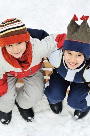Erkek çocuklar için kışlık botlar