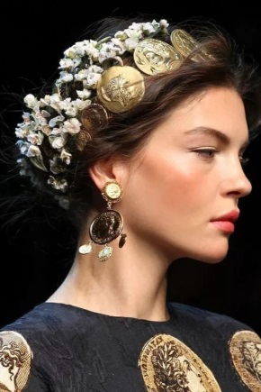 Lujosa tiara para un look espectacular