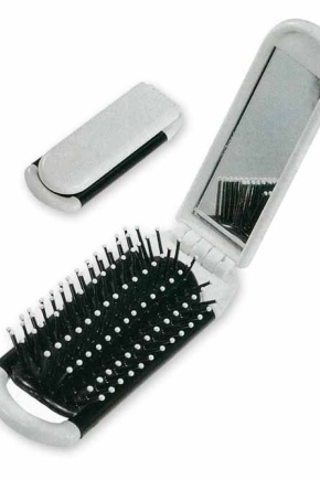 Folding comb