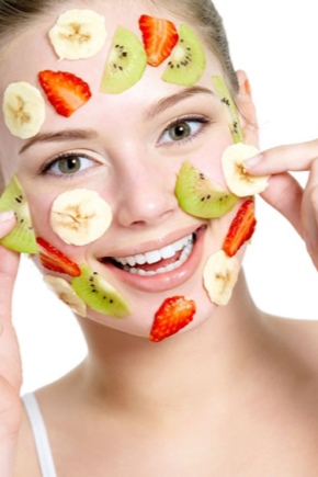 Máscara facial de frutas e legumes