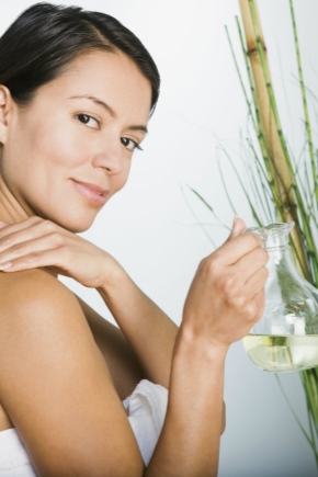 Oils for skin elasticity