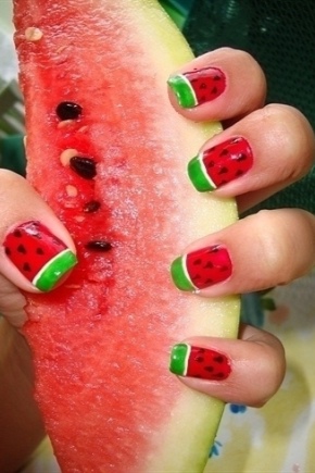 Manicure melancia