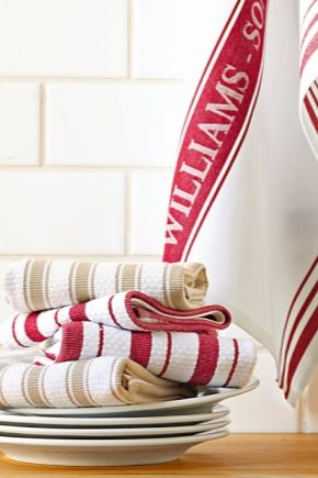 Como lavar toalhas de cozinha em casa?