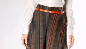 Long warm skirts for autumn and winter