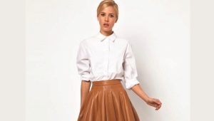 What to wear with a flared skirt?