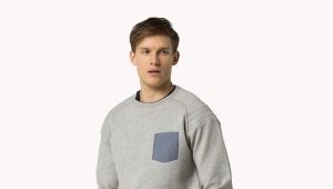 Tommy Hilfiger imzalı sweatshirtler