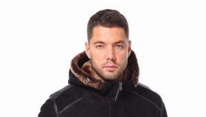 Abrigo de piel de cordero de hombre con capucha
