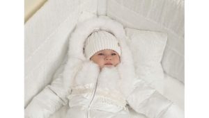 Zimní overal-obálka pro novorozence