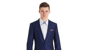 What to wear with a blue men's suit?