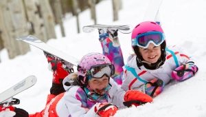Jak vybrat dětské lyžařské boty?