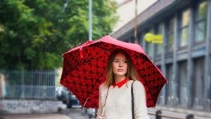 Şık şemsiyeler - kötü havalarda vazgeçilmez bir aksesuar