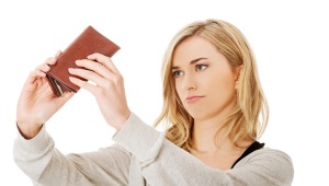 ¿De qué color debe ser una billetera para atraer dinero?