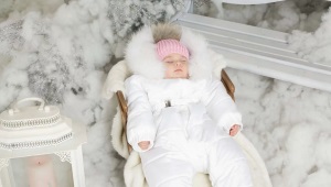 Winter clothes for newborns