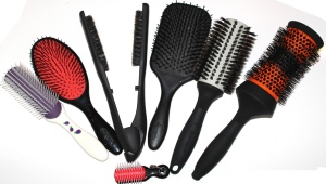 Combs from different materials