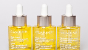 Clarins face oil