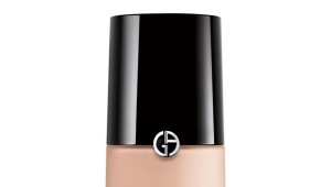 Foundation Armani