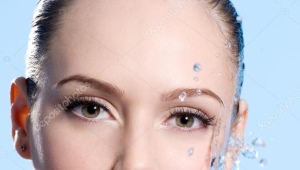 Waterproof eyeliner