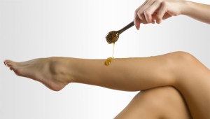 Hot wax for hair removal