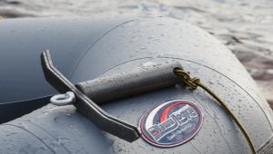 Anchors for inflatable boats: what are they and how to choose them?