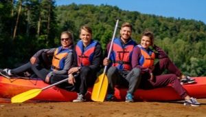 Rettungswesten: Varianten, Tipps zur Auswahl und Bedienung