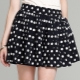 Polka dot skirt: what to wear?