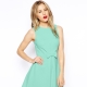 What to wear with a mint dress?