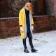 Yellow coat: models and what to wear?